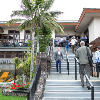 attendees walking into the venue